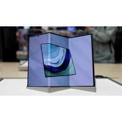Huawei Mate XT